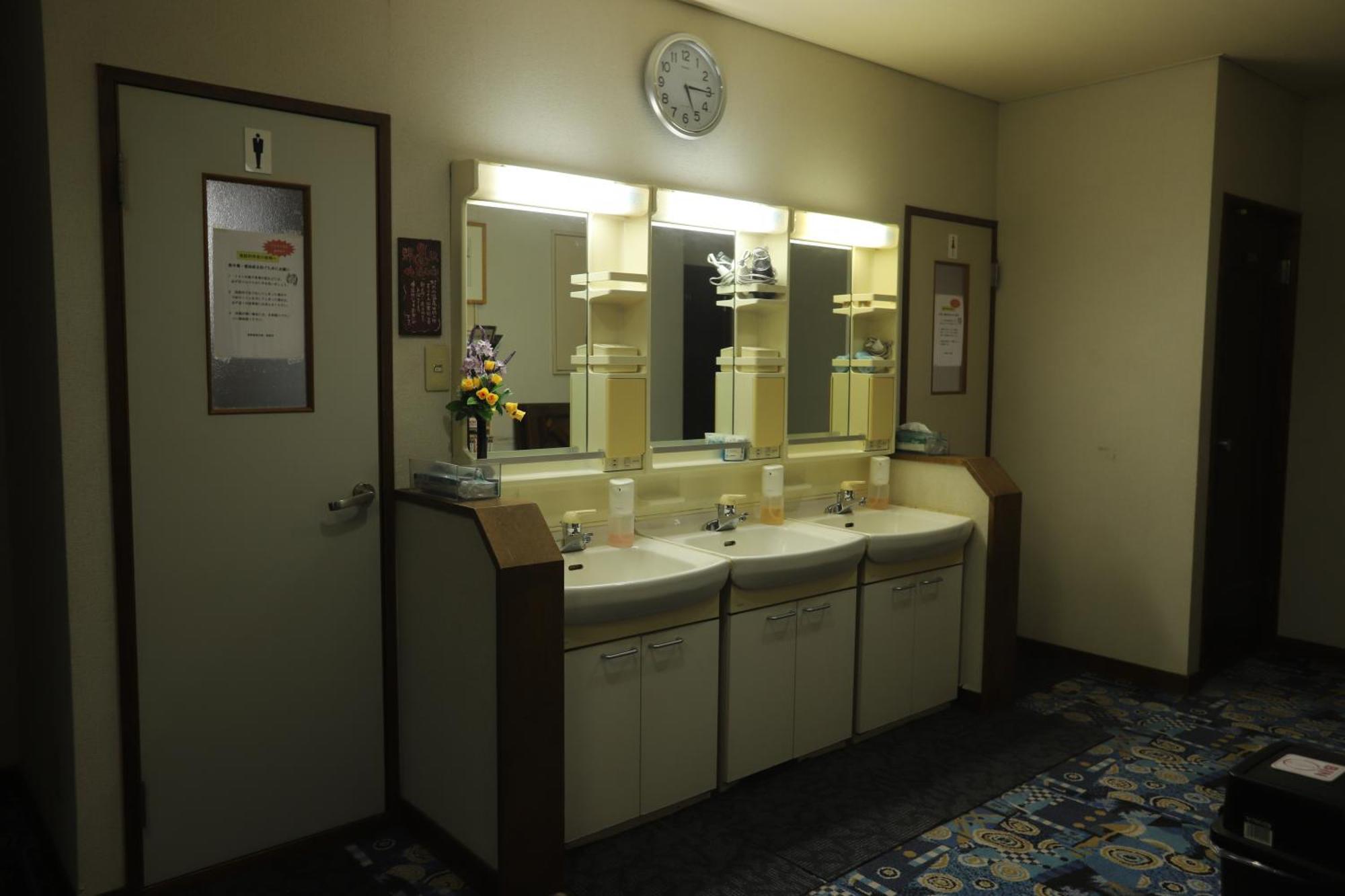 Pearl Yoshigoe Hotel โนซาวะออนเซ็น ภายนอก รูปภาพ